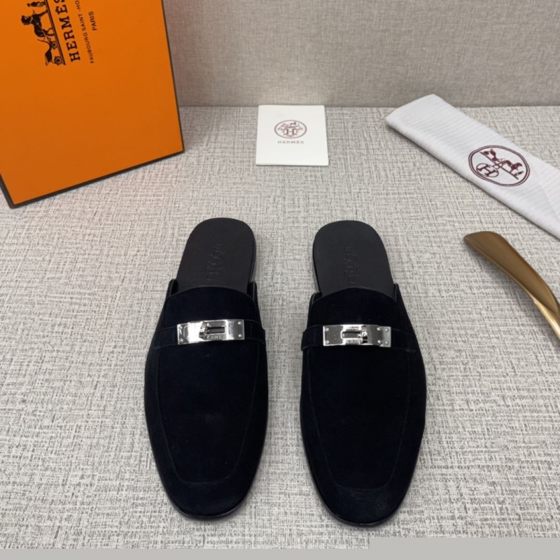 H**mes slippers